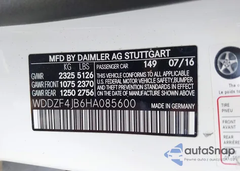 2017 Mercedes-Benz E 300 z USA, uszkodzony, nr VIN WDDZF4JB6HA085600